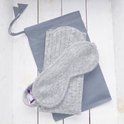 Lambswool is hypo-allergenic and really soft, smooth and elastic, so it is beneficial to those who suffer from sensitive or itchy skin due to menopause